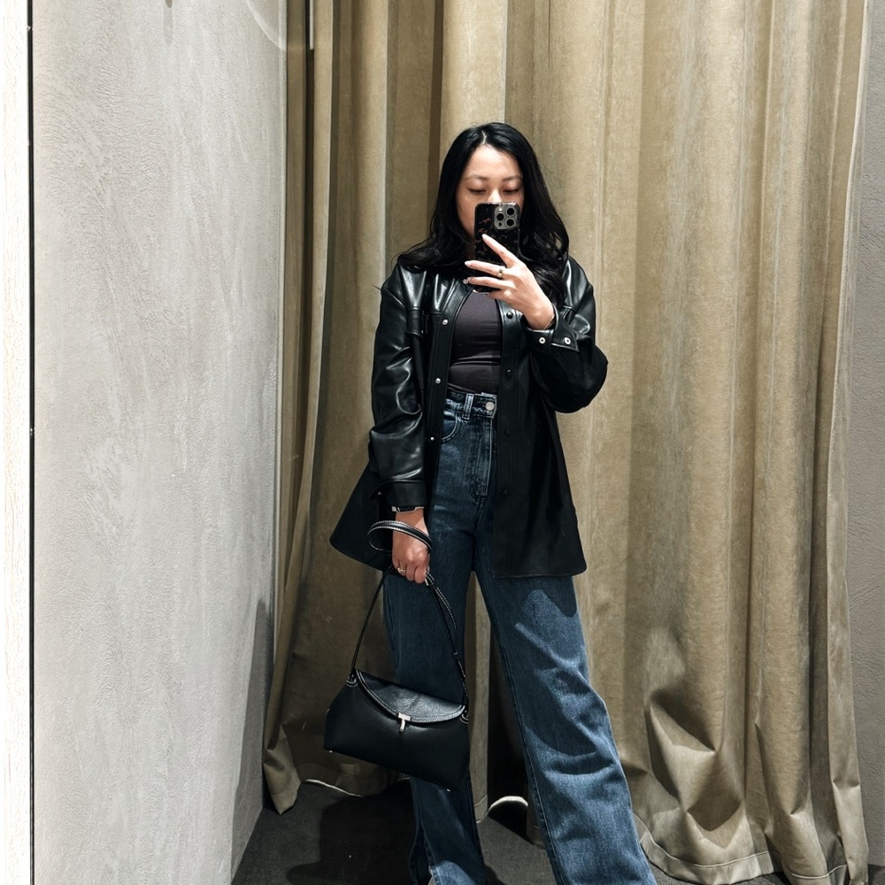 Meet your Posher, Yi